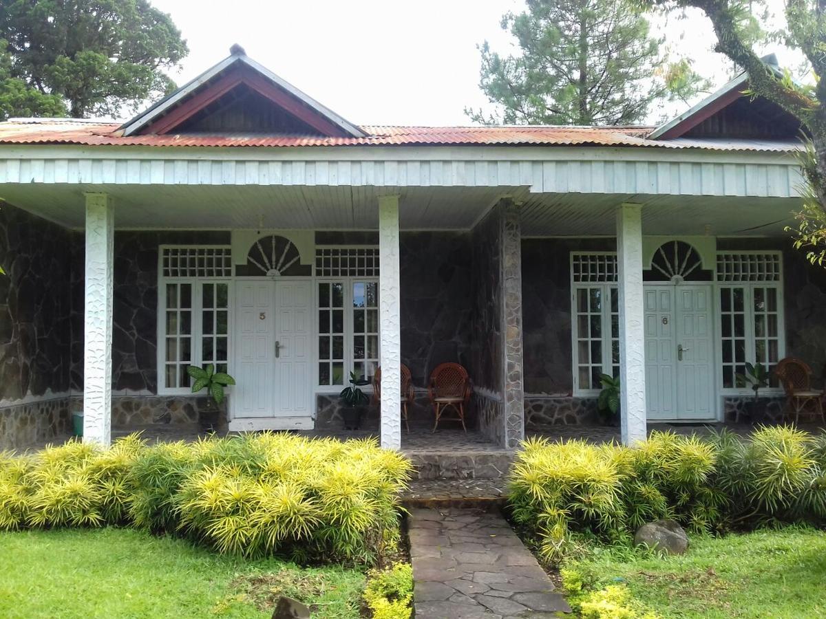Alamanda Lokon Resort Tomohon 外观 照片